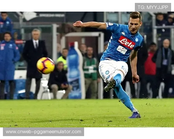 那不勒斯2-1逆转尤文图斯,霍伊伦头球梅开二度