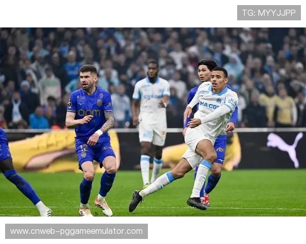 法甲客场积分榜：巴黎20分领跑，朗斯19分紧追